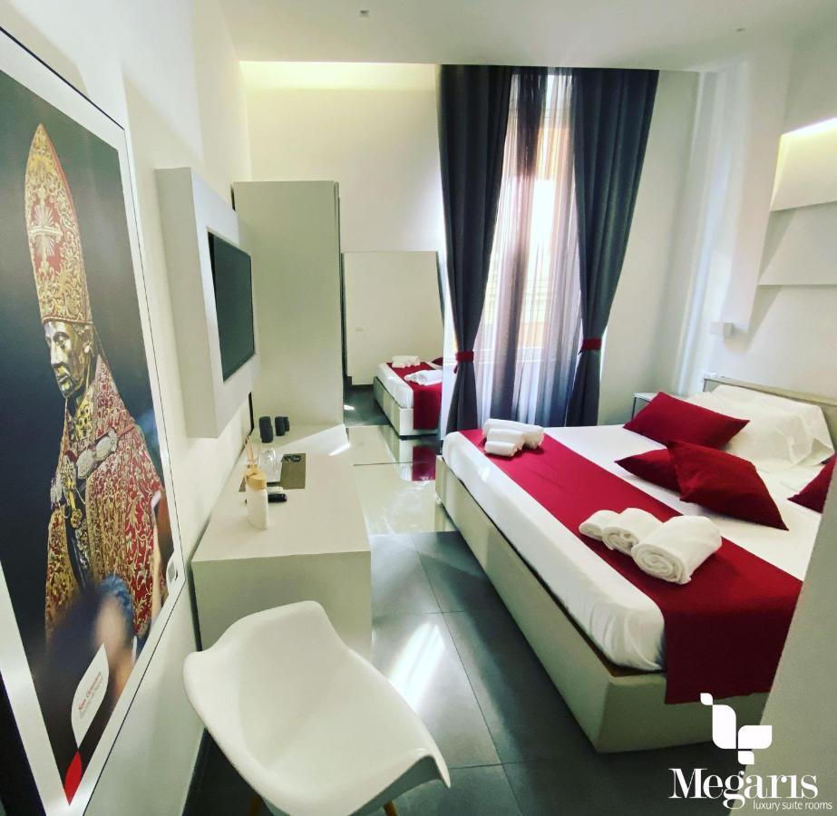 Megaris Luxury Suite Rooms Naples Extérieur photo