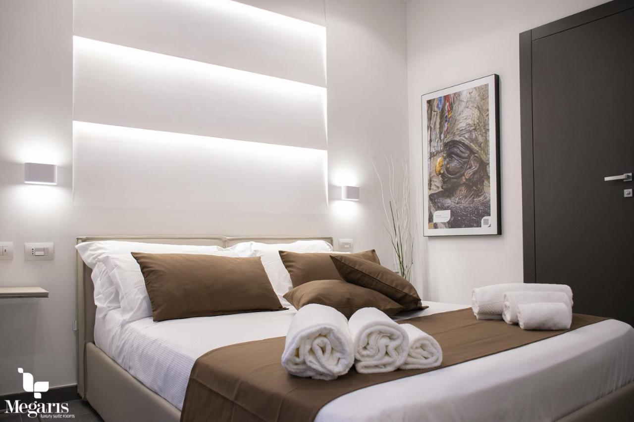 Megaris Luxury Suite Rooms Naples Extérieur photo