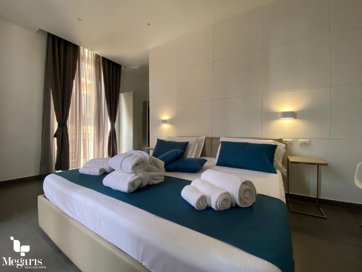 Megaris Luxury Suite Rooms Naples Extérieur photo