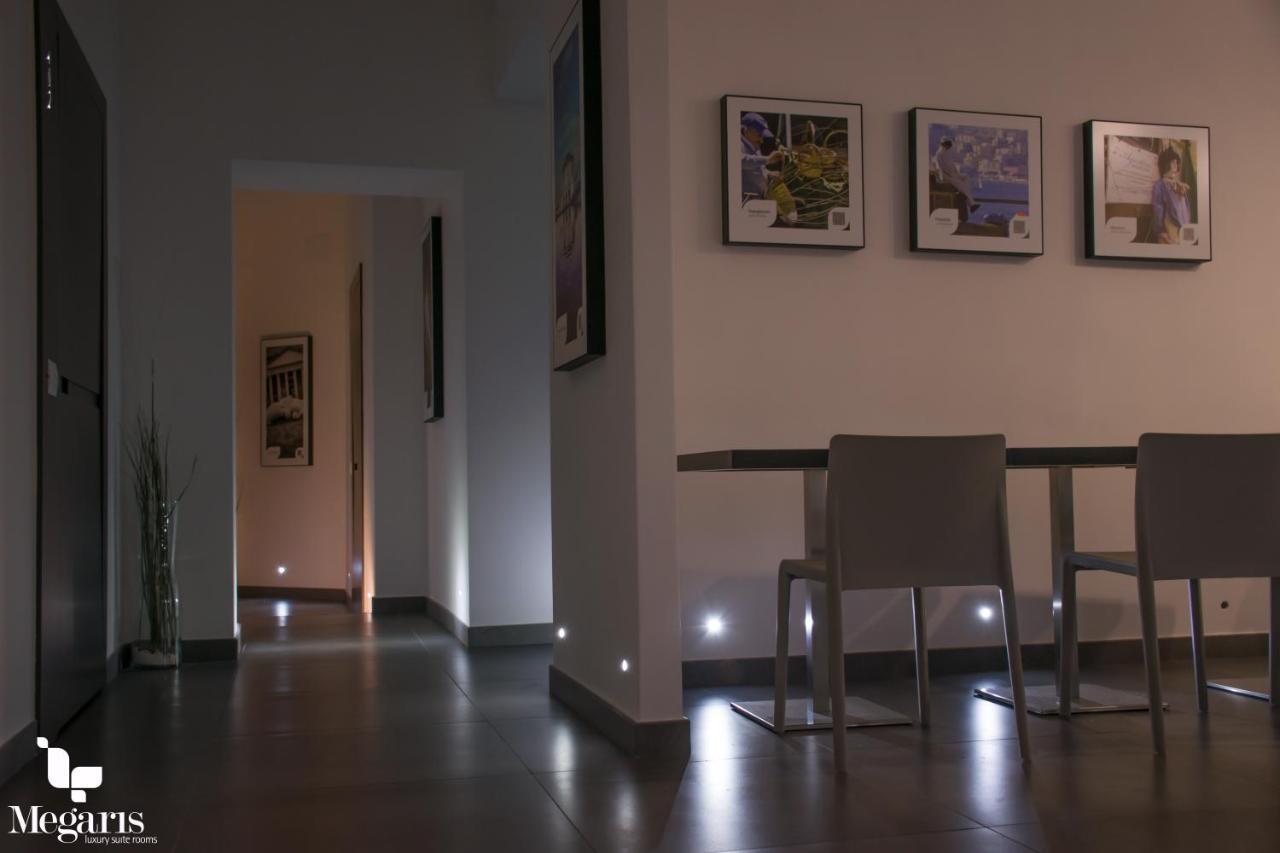 Megaris Luxury Suite Rooms Naples Extérieur photo