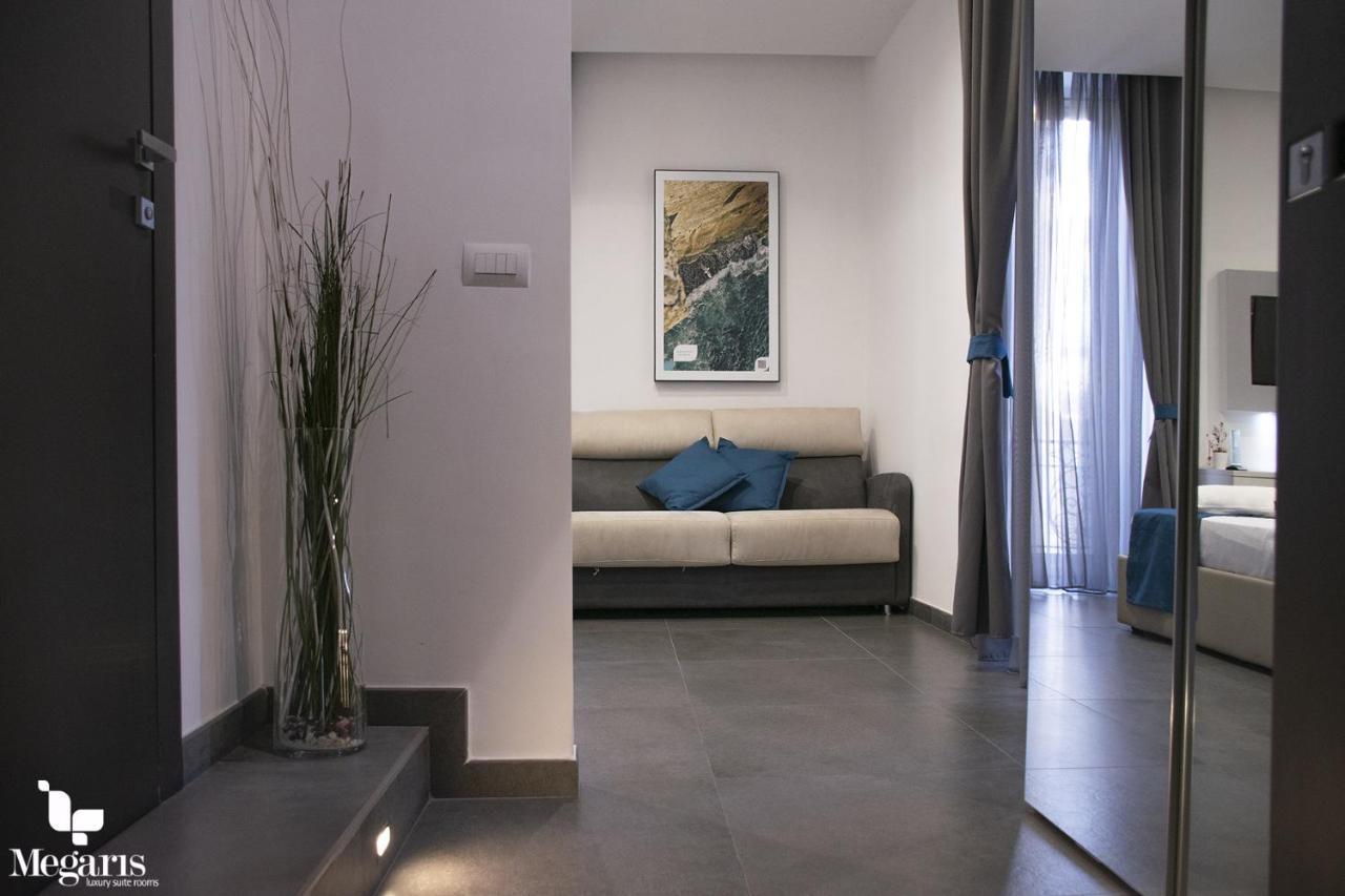 Megaris Luxury Suite Rooms Naples Extérieur photo