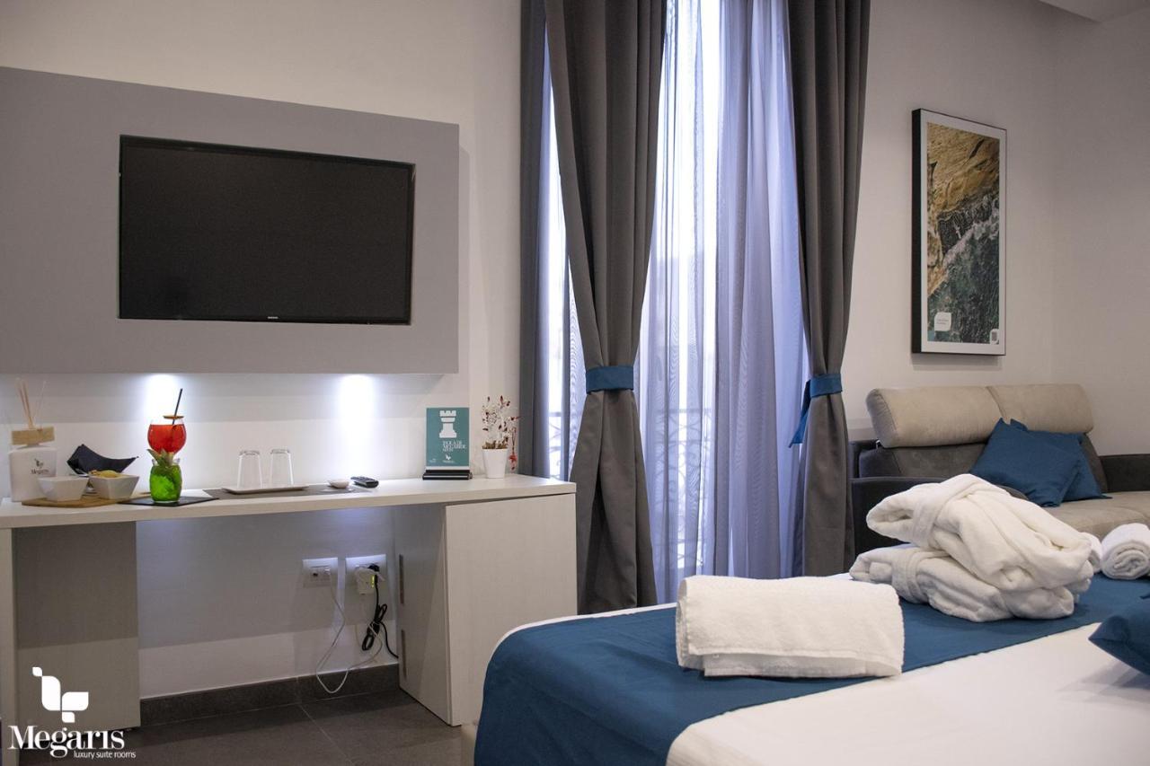 Megaris Luxury Suite Rooms Naples Extérieur photo