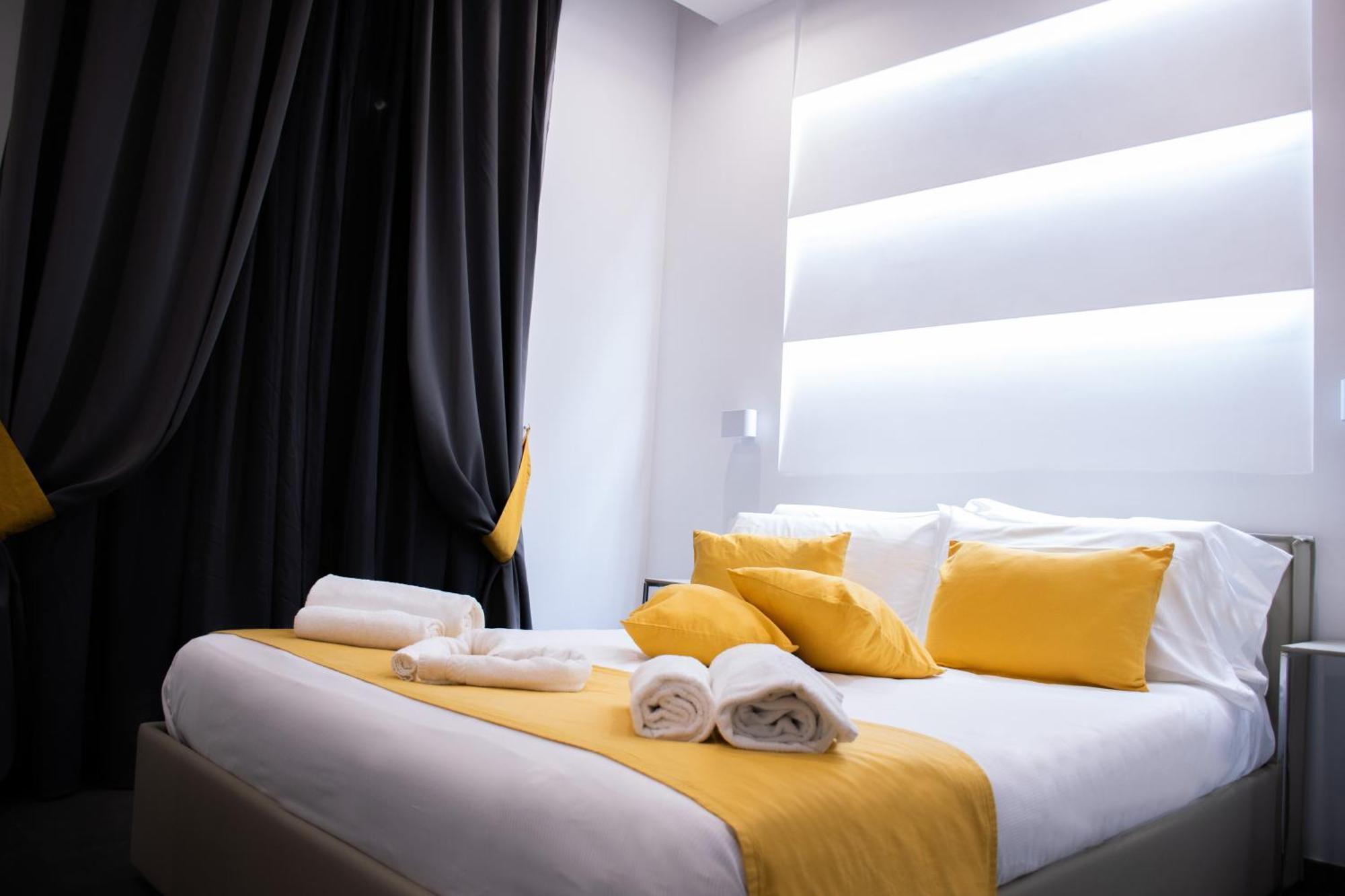 Megaris Luxury Suite Rooms Naples Extérieur photo